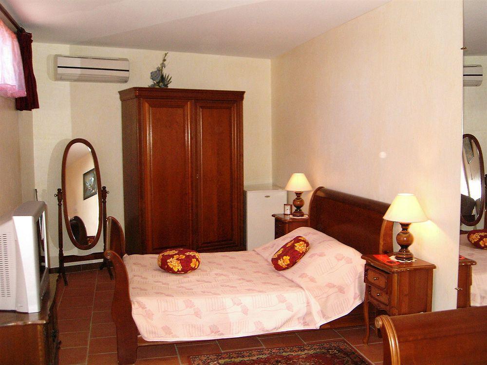 Mas Aurelia B&B Фрежюс Экстерьер фото