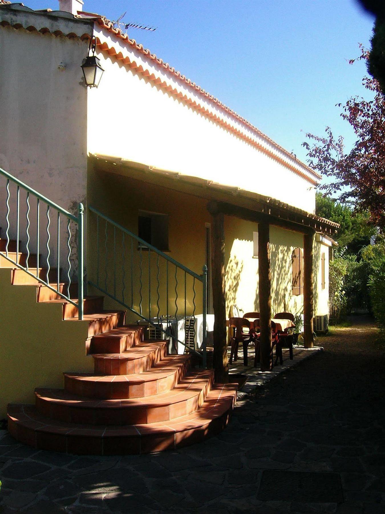 Mas Aurelia B&B Фрежюс Экстерьер фото