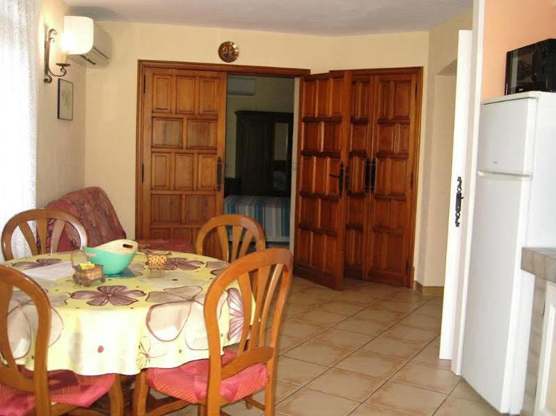 Mas Aurelia B&B Фрежюс Экстерьер фото